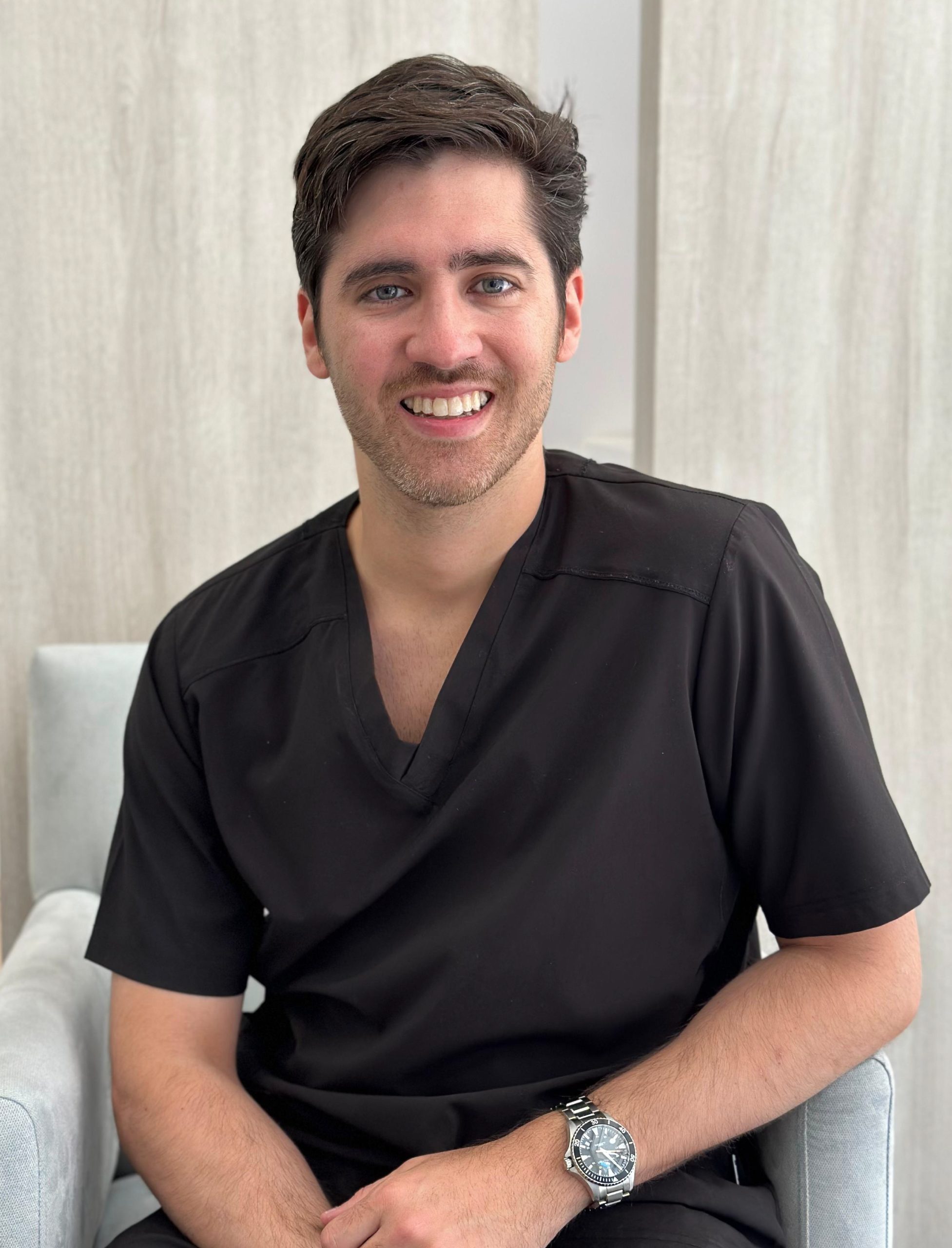 DR. CARLOS DE JULIÁN